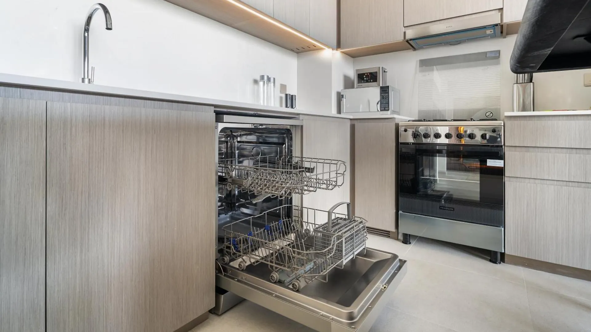 2 Brd Apartement Amaving View By Bella Elite Homes Dubai