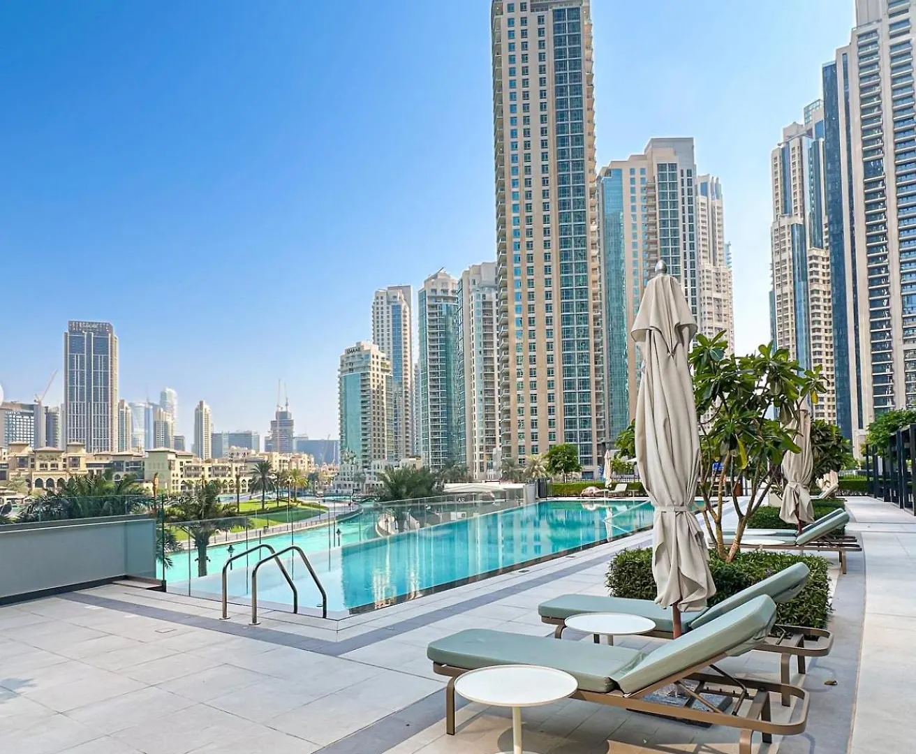 2 Brd Apartement Amaving View By Bella Elite Homes Dubai 0*,  United Arab Emirates