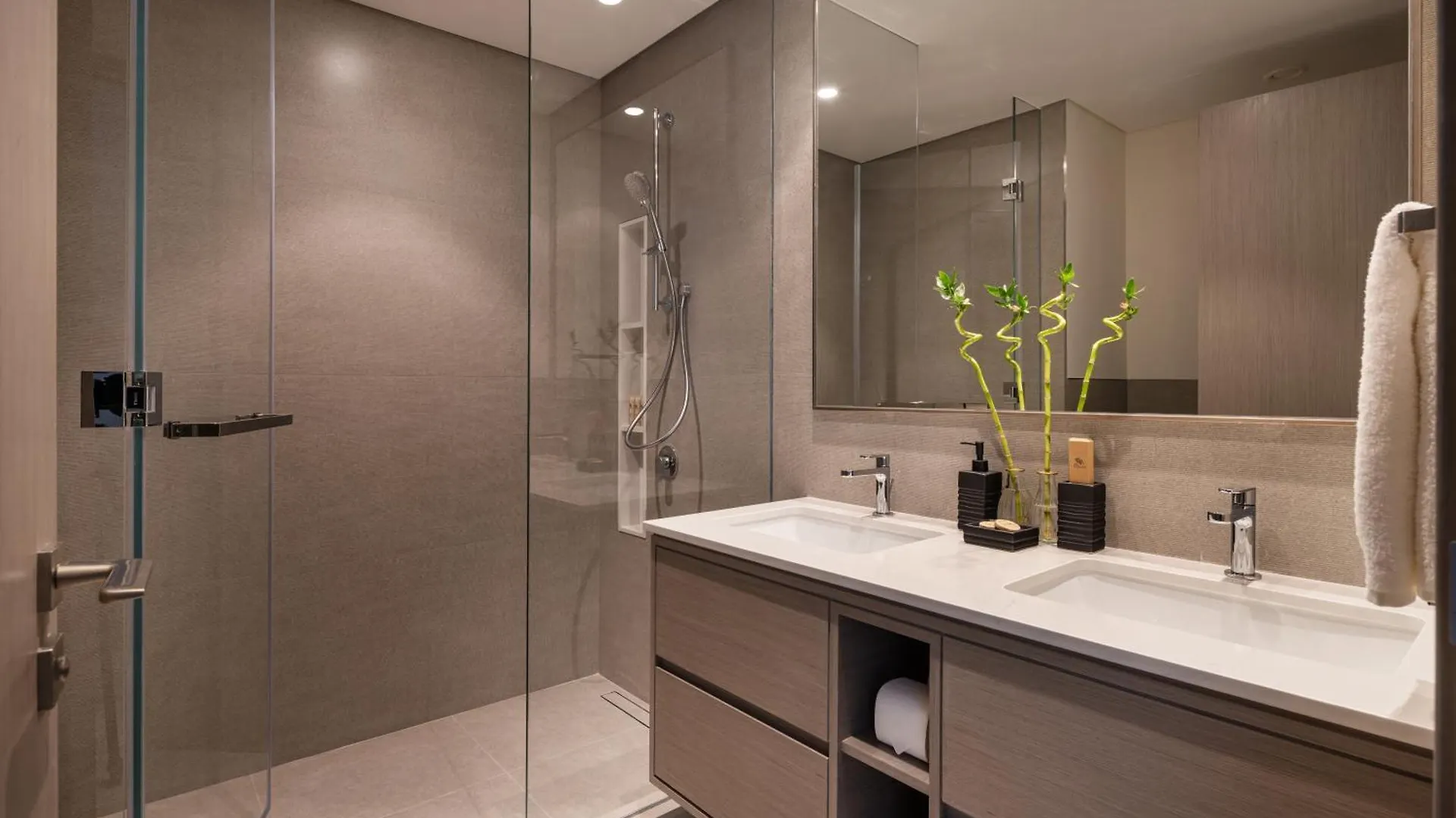 2 Brd Apartement Amaving View By Bella Elite Homes Dubai