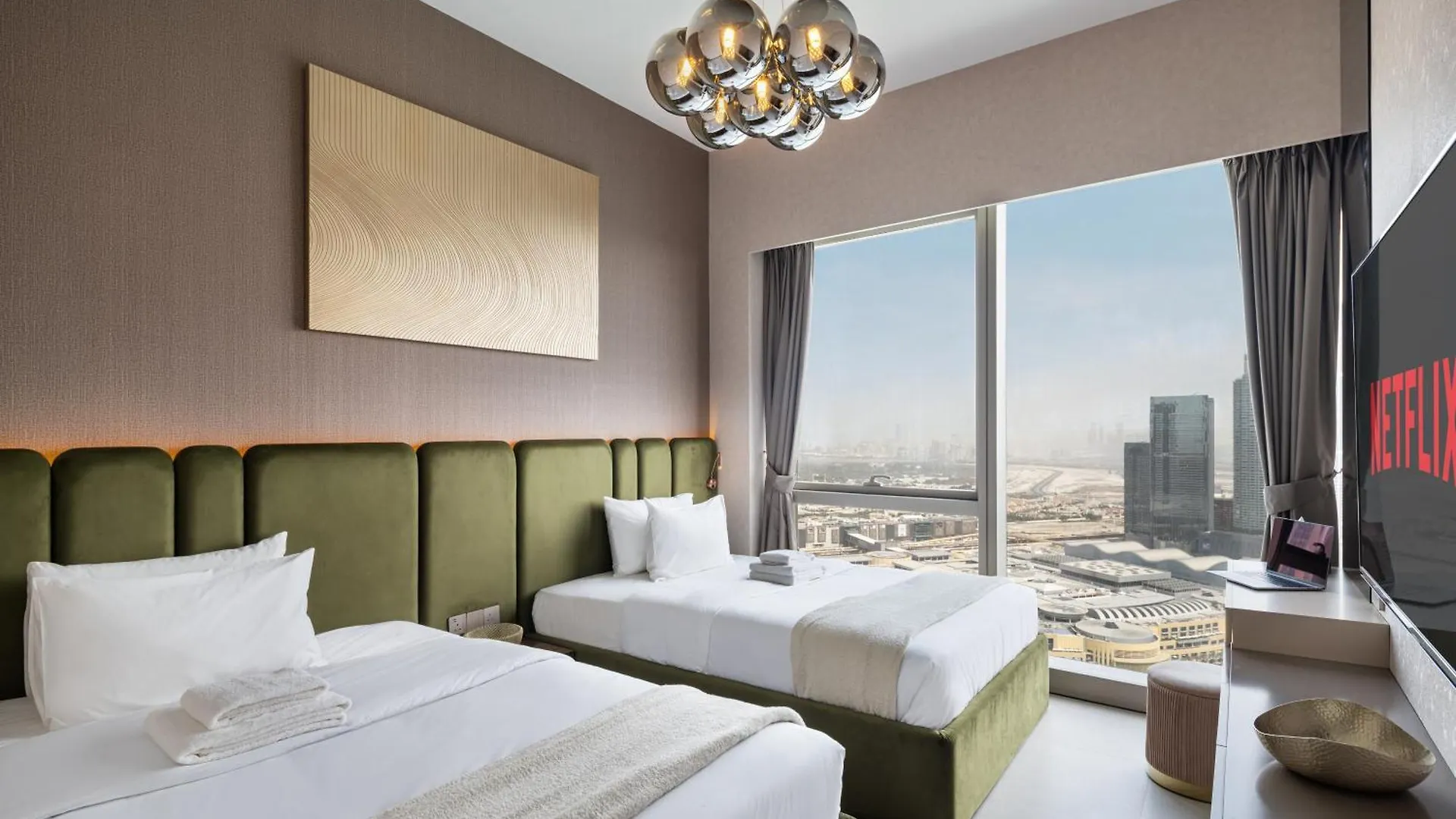 2 Brd Apartement Amaving View By Bella Elite Homes Dubai Apartment